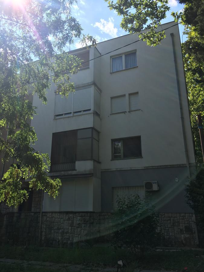 Apartments Valentina - Free Parking Mostar Exterior foto